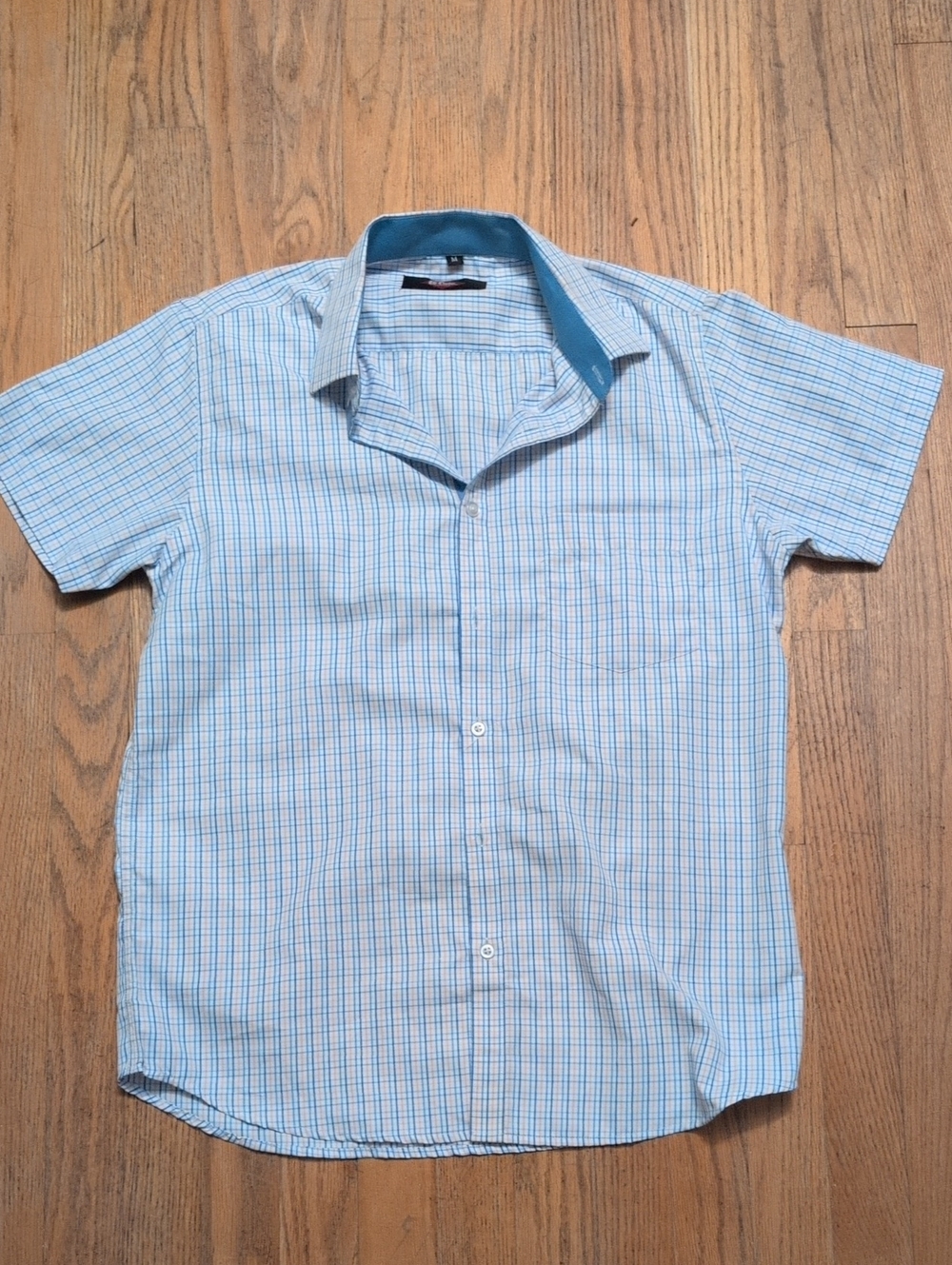 Men's Light Blue Checked Short-Sleeve Button-Down Shirt